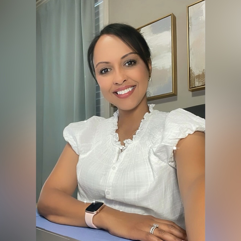 Meet your Posher, Sandy